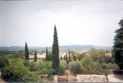 Scenery near the volunteer's residence - photo by Linda Handiak 