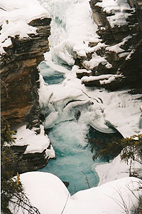 Rocks and ice at Athabasca Falls