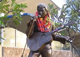 Elvis Presley statue in Hawaii.