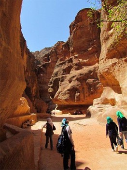 The Siq Walkway, on the way to Petra, Jordan. Photos by Robert Painter.