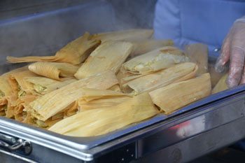 Hot Tamales from a vendor with cold fingers