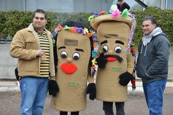 Tamale mascots in San Antonio. Sonja Stark photo.