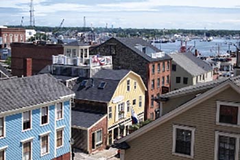 Whaling museum view. Max Hartshorne photo. 