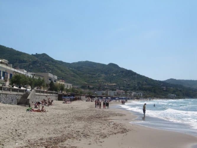 Cefalu beach