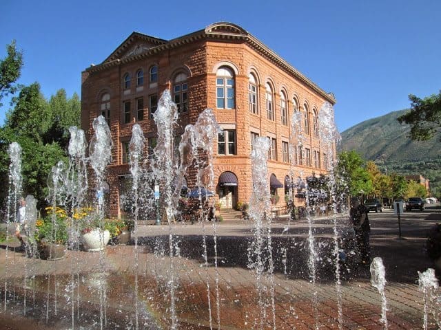 The Wheeler Opera House in Aspen, in front of the fountains.