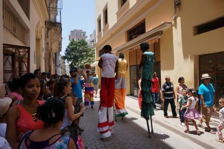 The Streets of Havana are a Circus