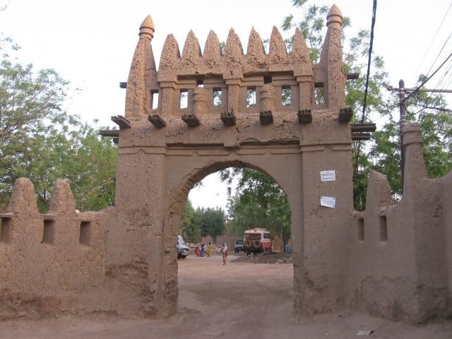 An impressive mud arch entrance to Djenne.
