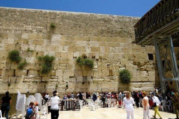 Women pray on the right side of the Wailing Wall in Jerusalemm, Israel. Jean Spoljaric Photos.