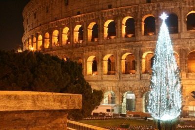 The Colosseum is even prettier during Christmas