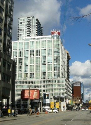 The Soho Met is located in the heart of Toronto's Entertainment District.
