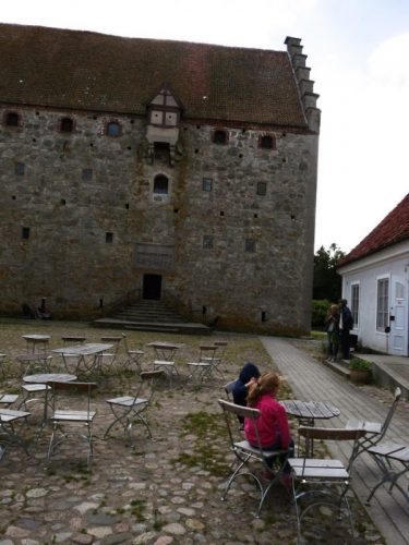 Glimminghus courtyard