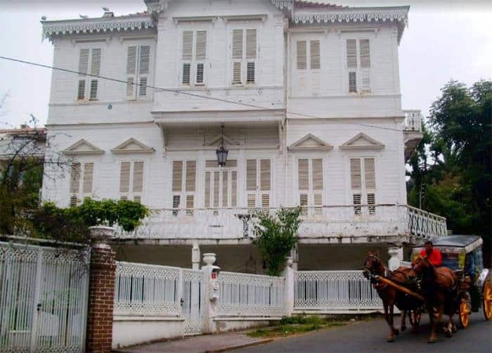 Well-preserved Ottoman-era mansion on Buyukada