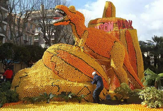 Even dinosaurs are created with the town's many lemons!