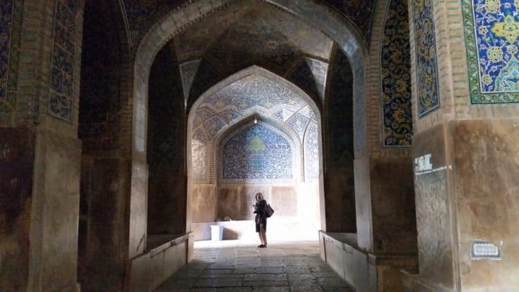 Visiting the most beautiful city in Iran, Isfahan, with its magnificent mosque complex.