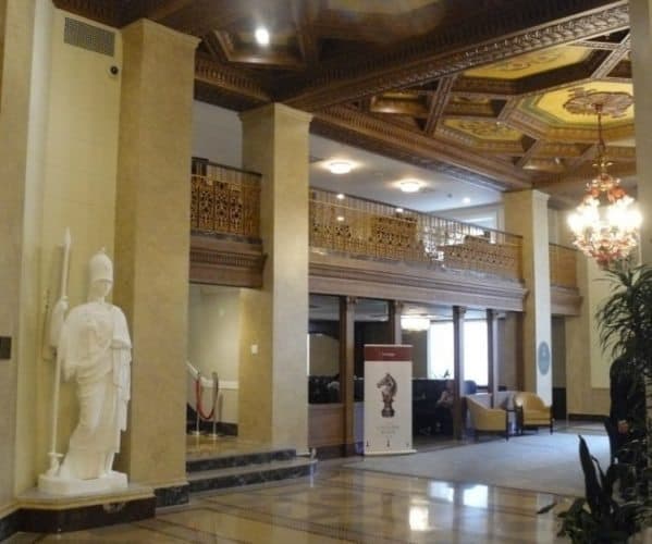 The lobby of the Hotel Syracuse, now the Marriott Syracuse Downtown