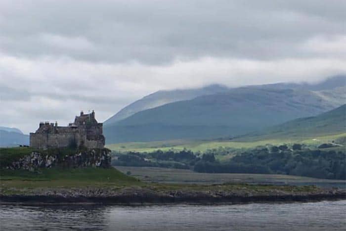 Scotland's Duart Castle