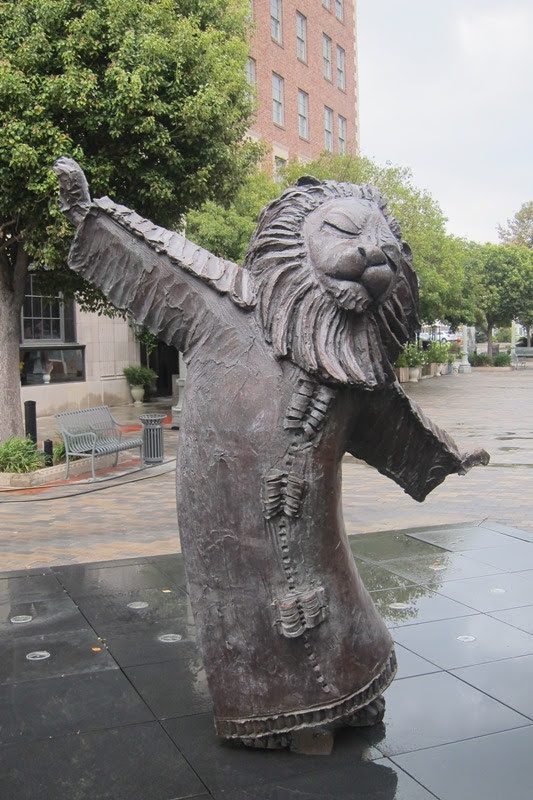 MGM Leo the Lion statue, Culver City CA.
