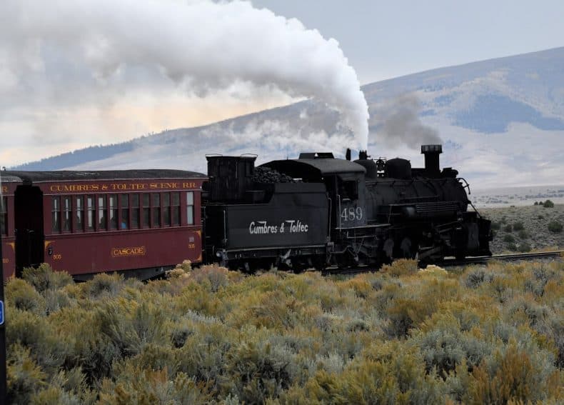 Engine 489 seen on turn with smoke and steam, the Cumbres and Toltec railroad.