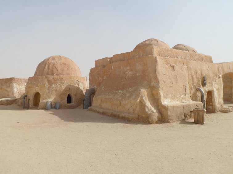 Tunisian huts in the Sahara Desert which were featured in "Star Wars". Photo from Pixabay. Tunisia Safe?
