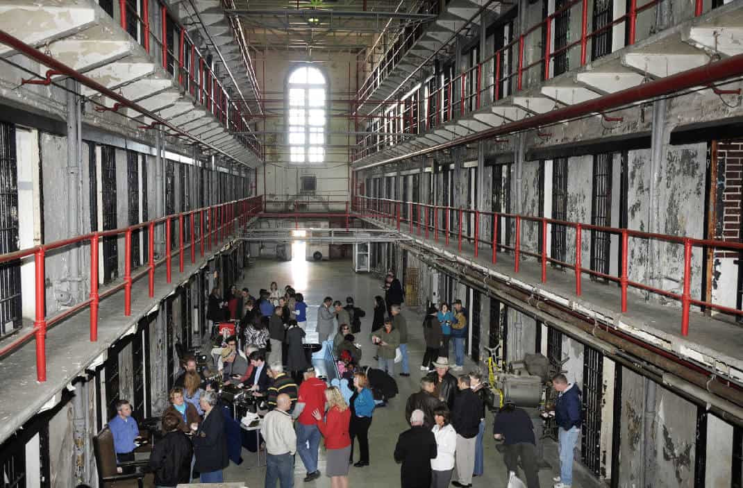Guests on a tour at the Missouri State Penitentiary. 