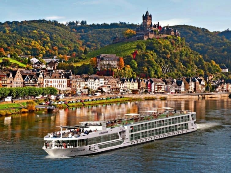 A traditional rivership traveling near the shore. Photo from Cruise Critic. 