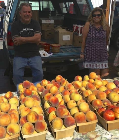 Peaches at the Santa Fe Farmers Market. 