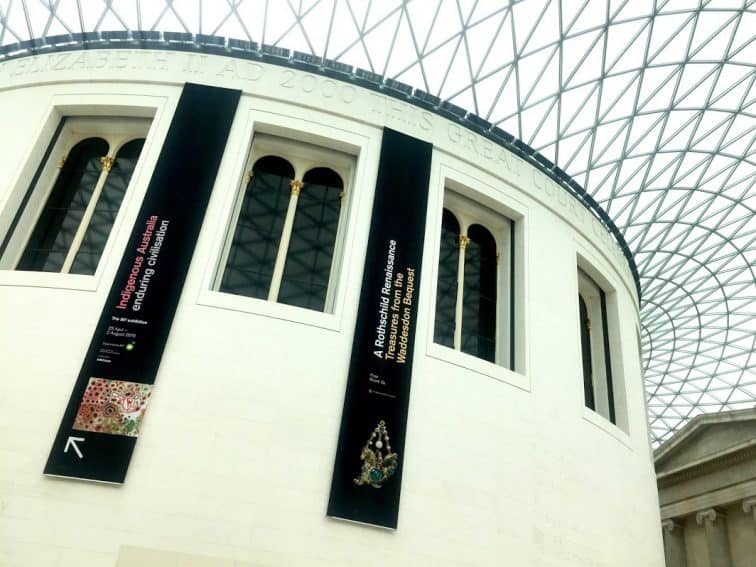 A skylight ceiling of the British Museum lobby.