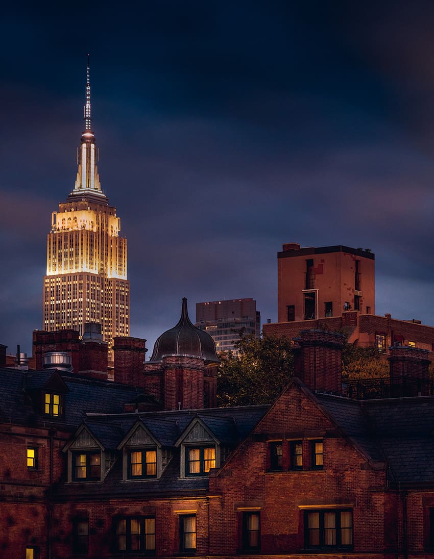  A view of the Empire State Building from the High Line.