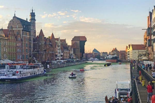 Twilight on the river - it doesn't get more iconic than this. Gdansk, Poland.