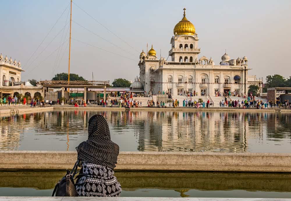 Sikh temple Delhi: Gurudwara Bangla Sahib is the most prominent Sikh Temple in New Delhi. It is open 24 hrs. every day of the year. Donnie Sexton photos.