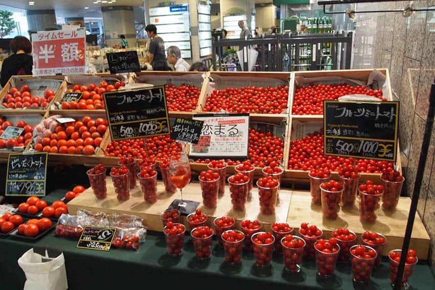 tomatoes in Japan