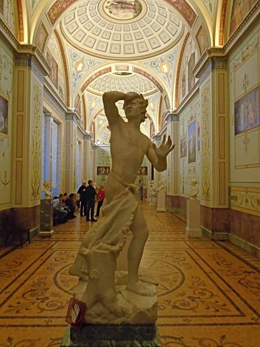 Oh no, where’s my wallet?” Roman worrier at Saint Petersburg’s Winter Palace | Hermitage Museum.