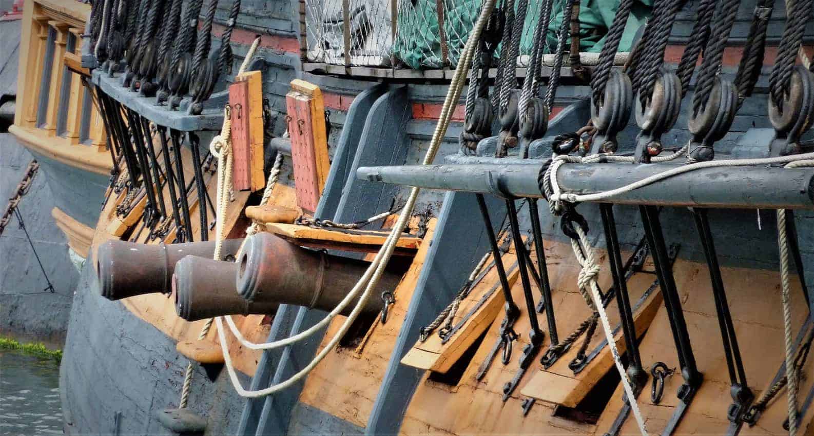 guns on the HMS Surprise