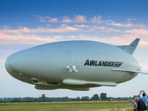 The Airlander 10 in all its glory