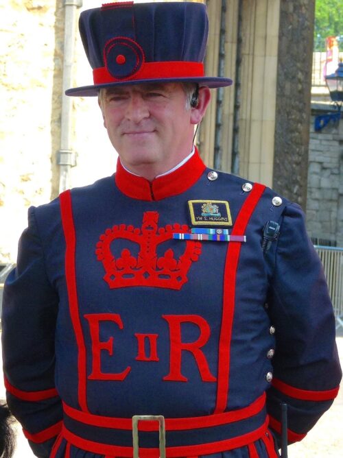 As part of their job, the ‘Beefeaters’ live in the Tower.