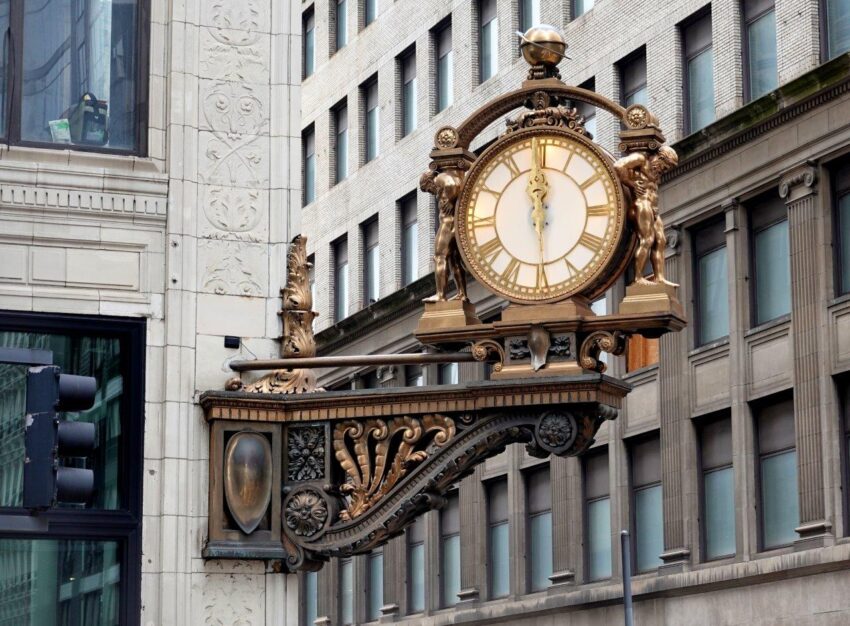 Pittsburgh Clock Tab Hauser Photo