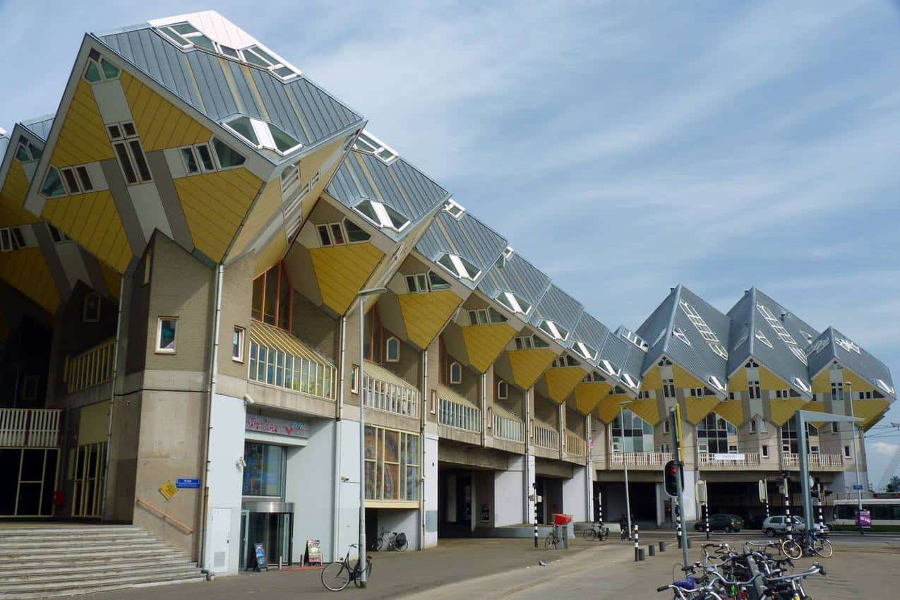 Rotterdam Cube House street view by Raul Ayres