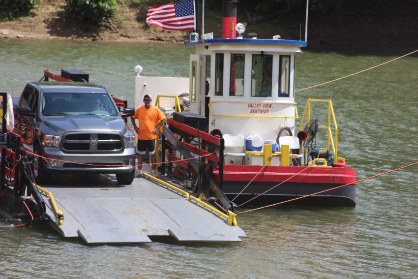 The Valley View Ferry crosses the Kentucky River in. Lexington ..It has room for only 2 cars and, it is free.