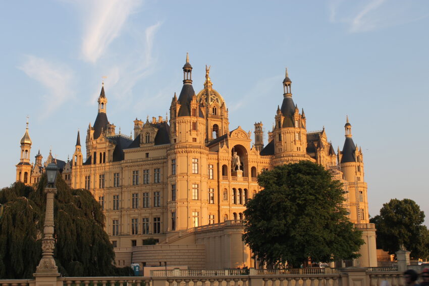 Schwerin Castle catches the afternoon sun with a vengeance.