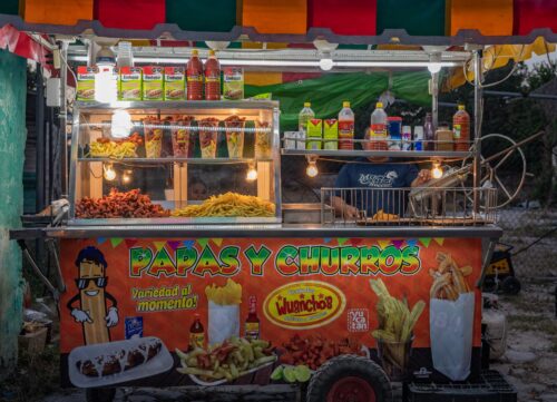 There is no shortage of food carts in Mérida to feed the souls of the living with popular Mexican fare.