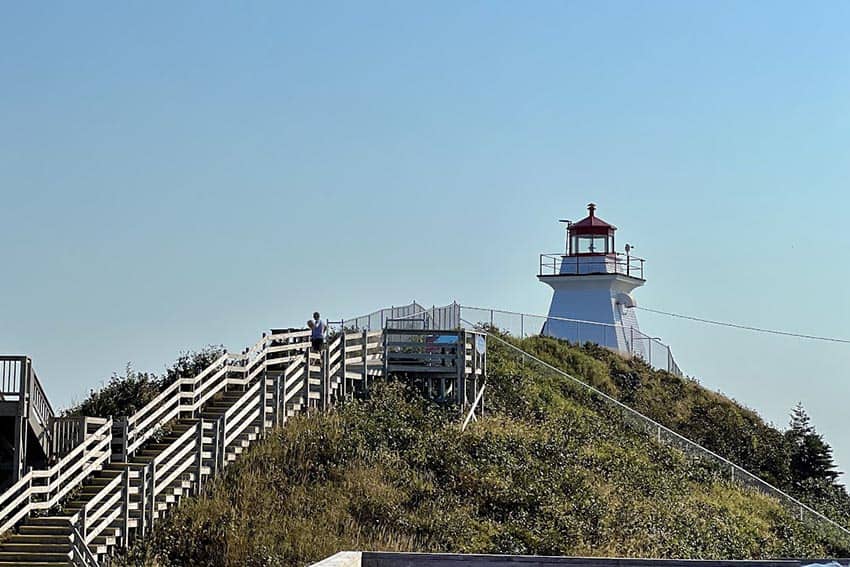 The historic Cape Enrage Lighthouse dates to 1838, and overlooks Chignecto Bay, the graveyard of many a ship © S. Kurtz