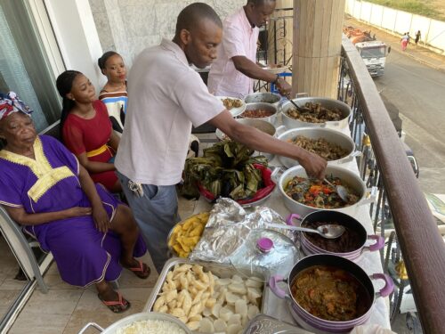 Traditional dishes range from zebu stew, steamed peanut and fish wrapped in banana leaves, to pressed yucca and pork.