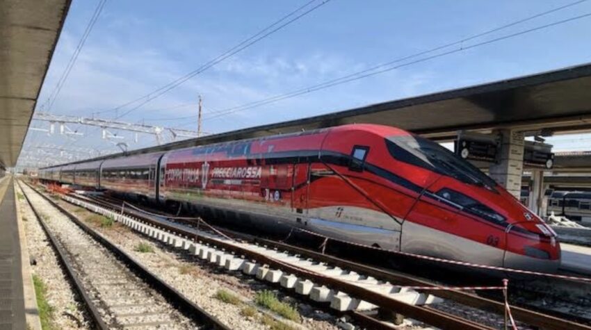 The Freeciarossa fast train between Rome and Florence