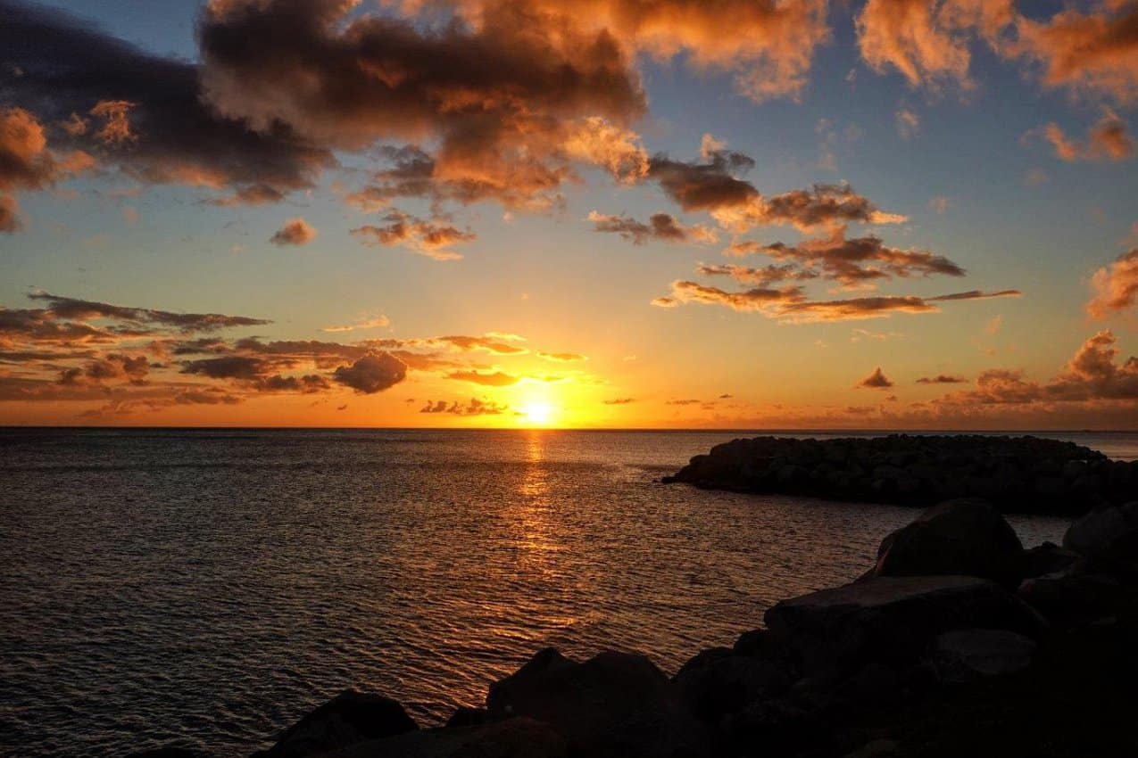 St Kitts sunset at Sprats Net (Tab Hauser)