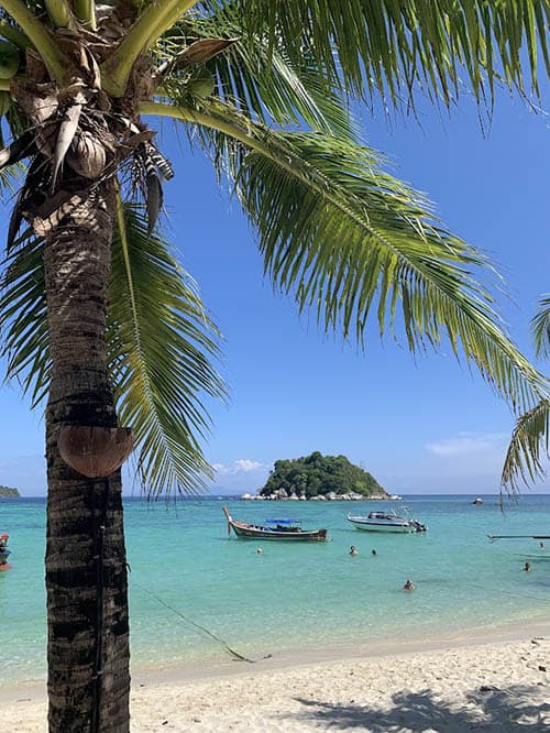 View out to sea from Sunrise Beach, a great spot for snorkeling and a swim in the warm Andaman sea!