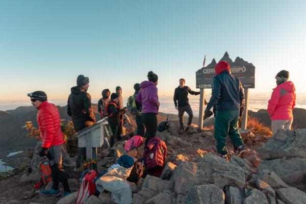 hikers-on-the-top-of-chirripo-mountain-photography-by-szidonia-lorincz